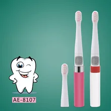 Абсолютно новая и высококачественная вибрационная перезаряжаемая зубная портативная Чистящая Щетка Y12.3