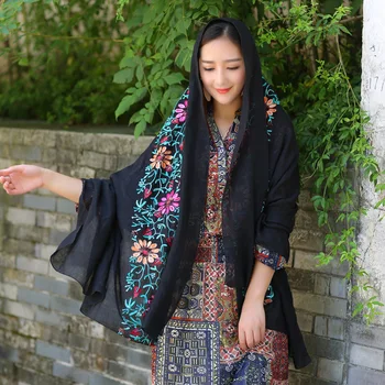 

CS2049 New Spring, Autumn and Winter Cotton and Hemp Embroidered Flower Scarf
