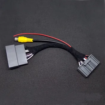 

Car Rear View Camera RCA Connector Convertor Adapter Original Video Input Switch RCA Adapter For Honda Avancier / UR-V 2016-2018