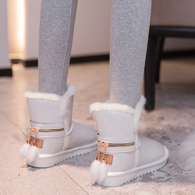 Silver Shiny Snow Boots Women Winter Waterproof 4 Cm Keep Warm Ankle Boots Ladies Non Slip Women Shoes Black Beige Sliver