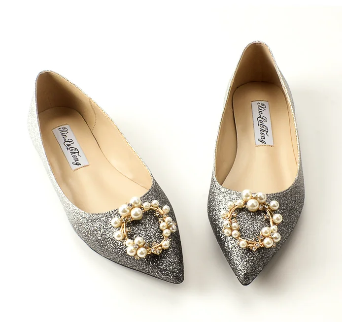 Женские туфли на плоской мягкой подошве с острым носком, украшенные кристаллами и цветами; обувь для беременных женщин; красивая модная весенняя обувь без шнуровки; большие размеры 45
