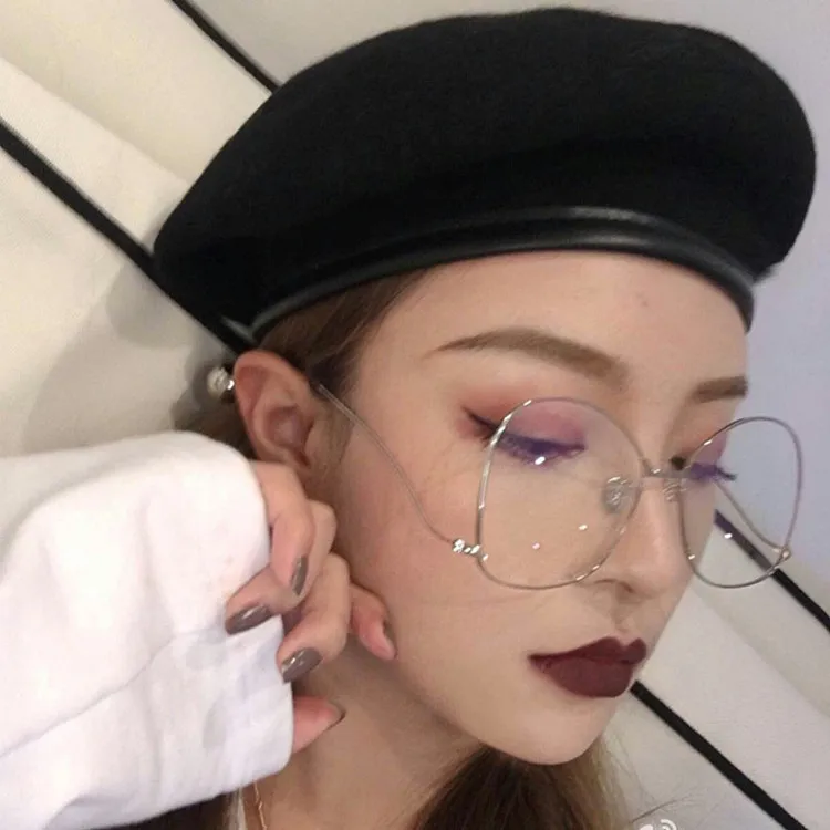 Net Red Celebrity Inspired Port Retro Style Black Leather Bag Edge Beret Women's Autumn And Winter Versatile Woolen nan gua mao