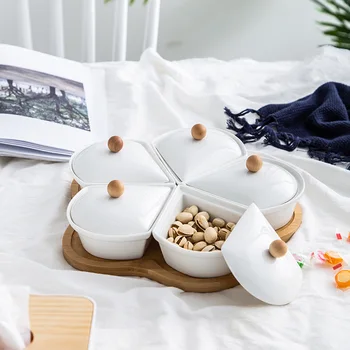 

Creative Dried Fruit Tray With Lid For Household New Year Candy Melon Seeds Walnut Nut Box Ceramic Platter Factory Outlet