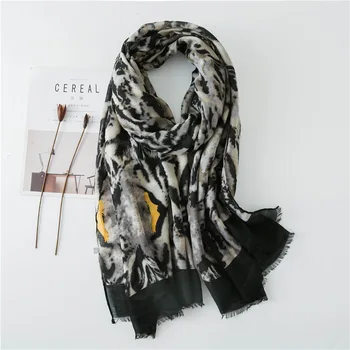 

Oversized Classic Leopard Print Fashion Scarf Sunscreen Shawl with Tassel Black Color