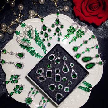 

Solid 925 Silver Emerald Drop Earrings For Women Fine Jewelry Vintage Green Cubic Zirconia Earring Luxury Anting Wanita