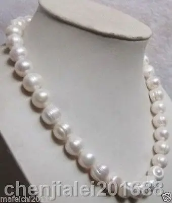 

Beautiful 9-10MM white freshwater Cultured Pearl Necklace 18" 925 silver Clasp