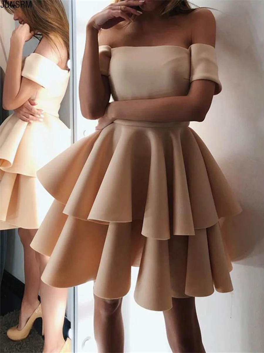 

2020 Champagne Tiered Knee Length Cocktail Dress Short Strapless Sleeveless With Back Zipper Mini Short Homecoming Party Dresses