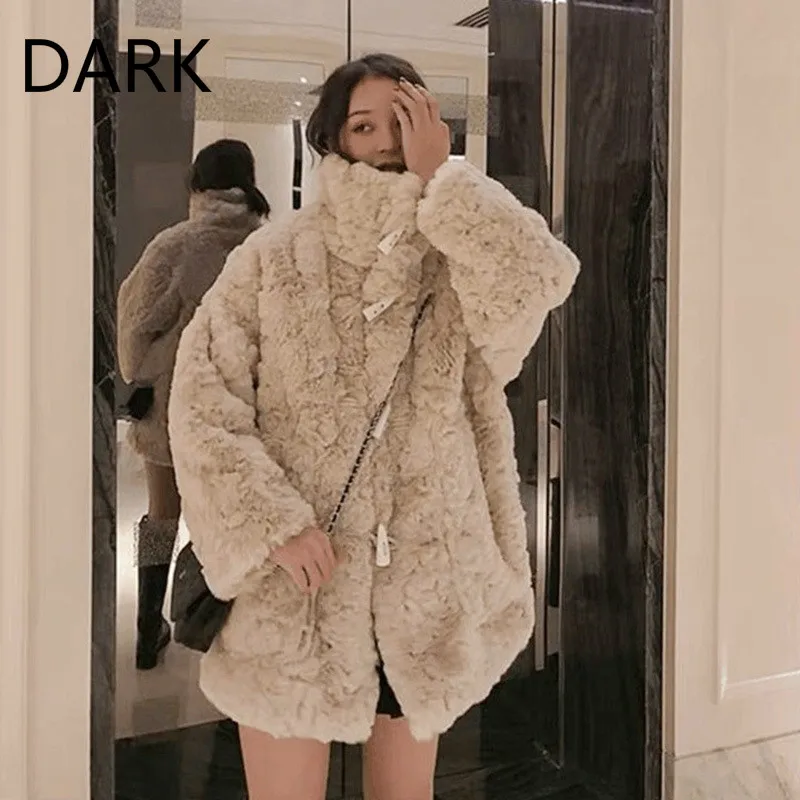 

[DARK] Lamb Plush Coat Horns Buttoned Fur Coat Women Loose Mid-length 2020 New Korean Style Trend