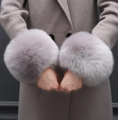 Autumn and winter women's extra large faux fur fox fur cuff winter oversleeps hand ring wristiest gloves arm warmer