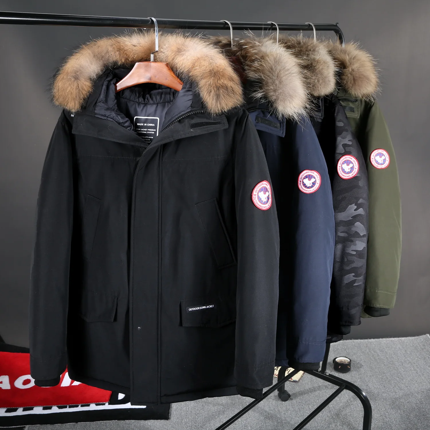 

2019 New Brand Clothing Jackets Thick Keep Warm Men Is Down Jacket High Quality Fur Collar Hooded Down Jacket Winter Coat Male
