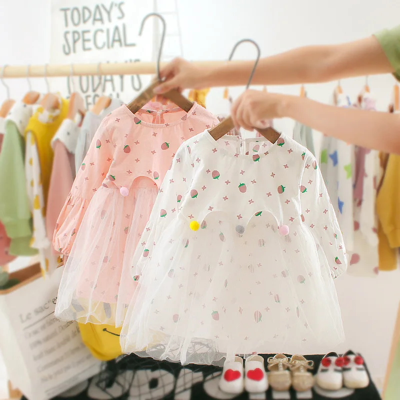 

New Fashion Autumn Baby Girl Dress Mesh Strawberry Printed Dress For Infant Kids Birthday Party Princess Dress Baby Girl Clothes