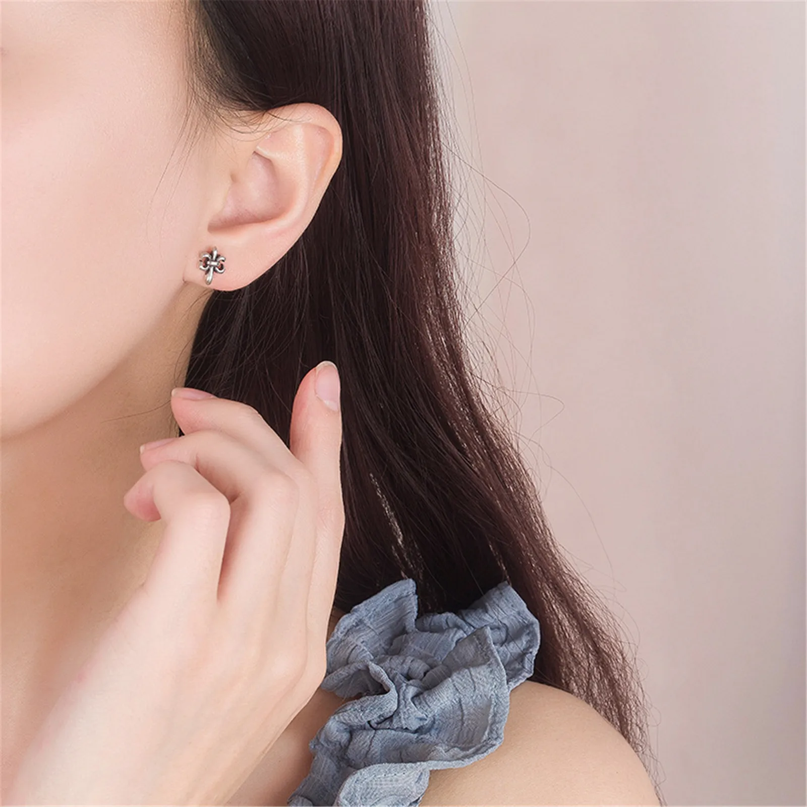 Fleur De Lis Silver Earring for Women Tiny Earstud Fleur-de-lys Heraldic Heraldry French Symbol Vintage 2021 New