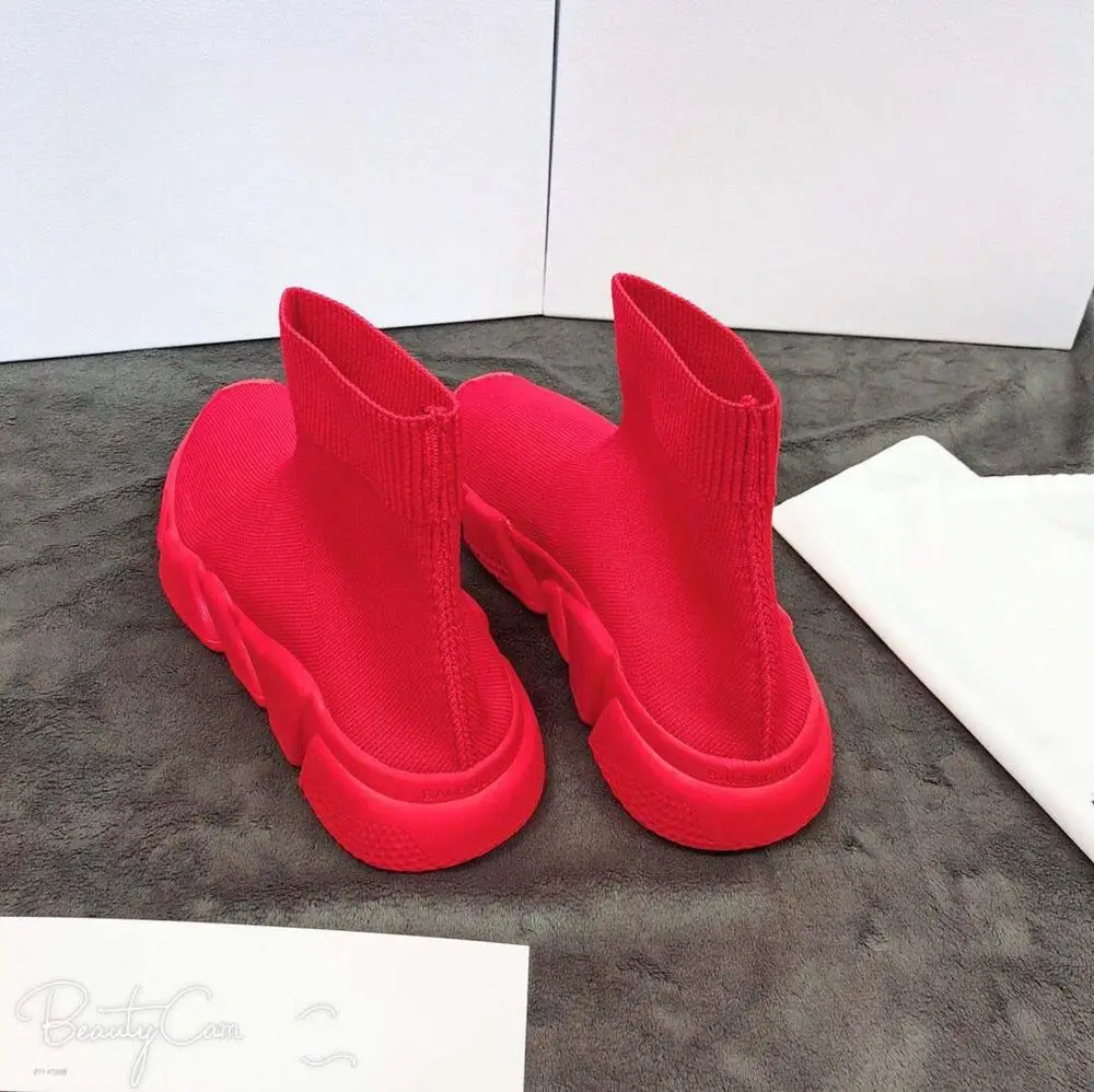 Женская Повседневная спортивная обувь с дышащей сеткой; красные женские носки; обувь для взрослых; уличная трикотажная прогулочная обувь; модные брендовые кроссовки для мужчин