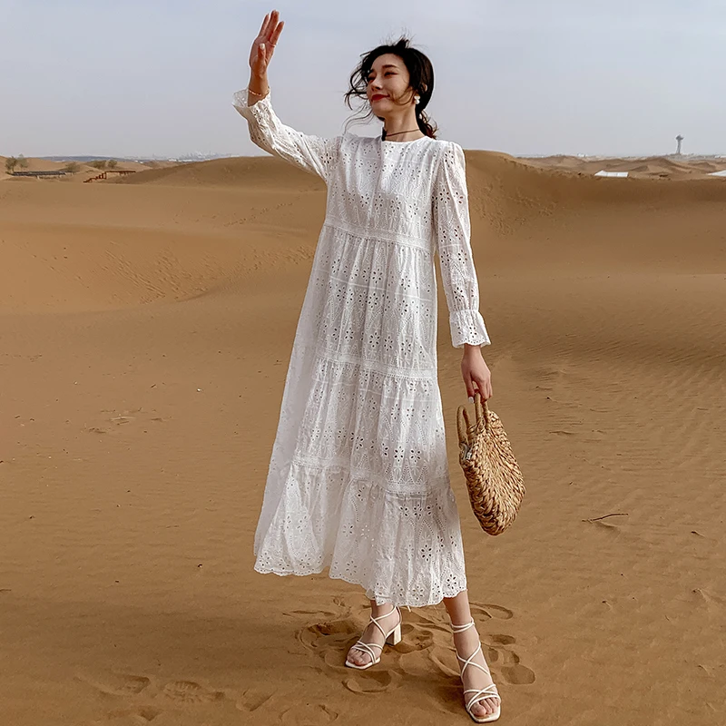 Make love platycodon grandiflorum French gentle fairy long closed show thin waist lace white dress for a holiday