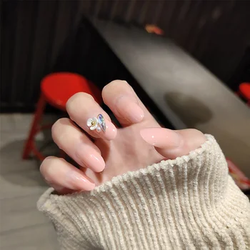 

24Pcs/boxed Flower Pattern Rhinestone Mid-length fake finger nails Women Bride Wearable Full Cover artificial nails with glue