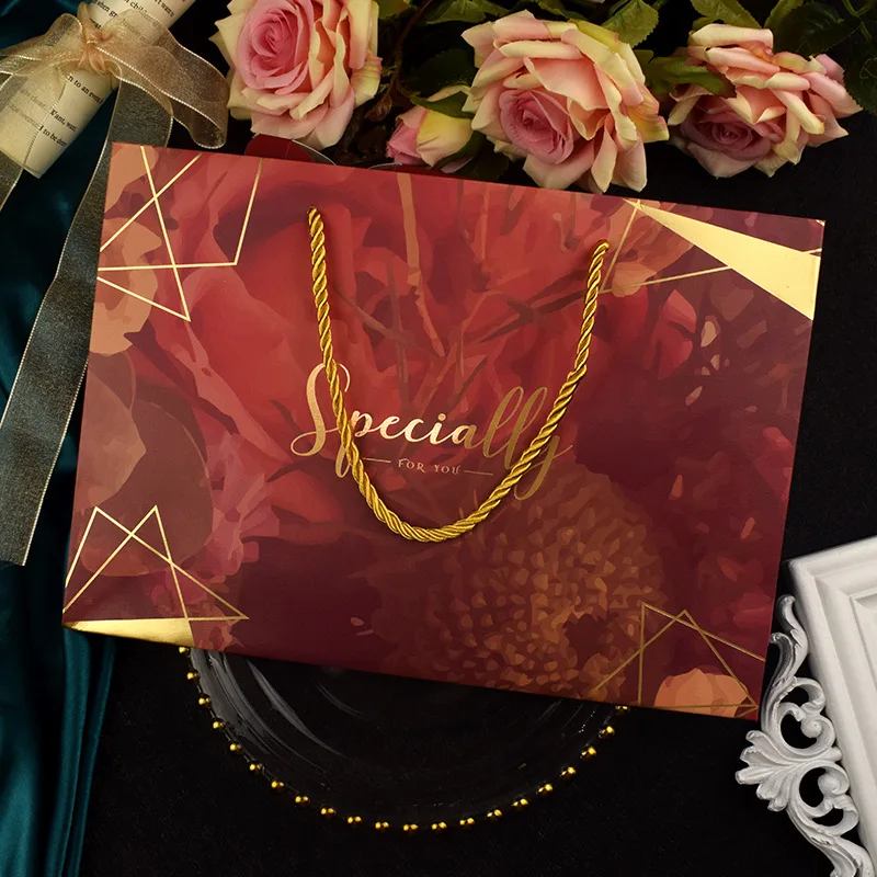 12194588318_483379469