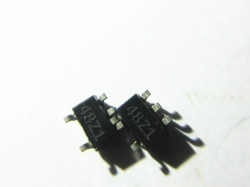 10 шт в упаковке, новая TPS73201DBVR SOT23-5 ADJ 250mA