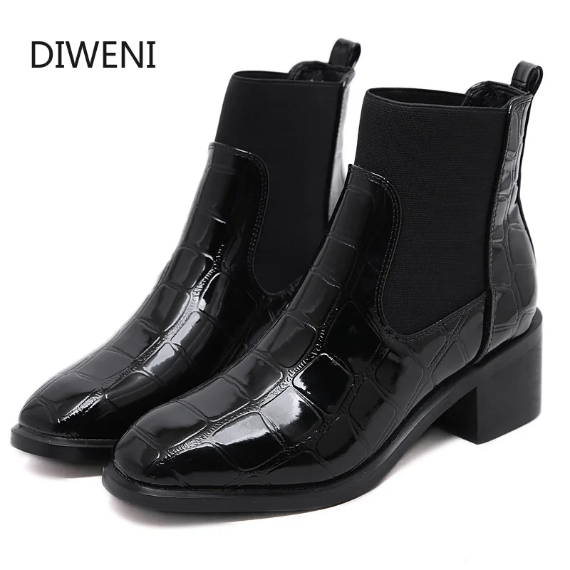 

Solid Leather Boots Woman Martin Boots Winter Short Ankle Booties Pointed Toe Thick High Heels Chelsea Botas Snow Shoes B220