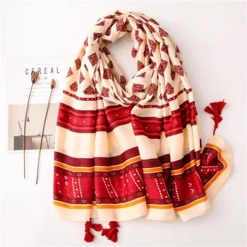 

2020 Autumn and winter women seaside sunscreen Flower scarves new tourism Fashion quality cotton material Multicolor print shawl