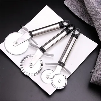 

4 Patterns Stainless Steel Pizza Cutter Double Roller Pizza Knife Cutter Pastry Pasta Dough Crimper Kitchen Pizza Tools