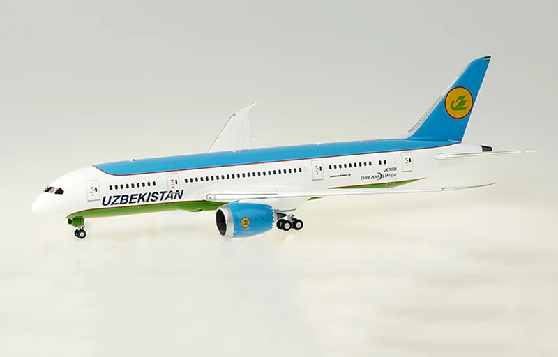 1:200 масштаб Boeing 787-8 UK78701 Uzbekistan Airlines модель самолета колесо с основанием литой под давлением сплав самолет коллекция игрушек