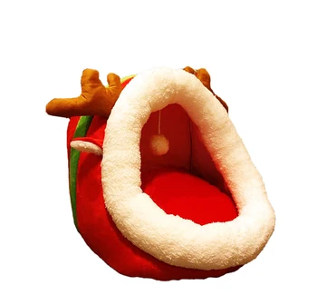 

Christmas Reindeer Shape Warm Pets Autumn And Winter Washable Dog Cat Litter