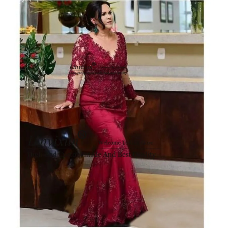 Lange Mouwen Mermaid Moeder Van De Bruid Jurken Plus Size Illusion Sheer Vintage Lace Kralen Wedding Party Formele Gowns 2020 Lange Mouwen Mermaid Moeder Van De Bruid Jurken Plus Size Illusion Sheer Vintage Lace Kralen Wedding Party Formele Gowns 2020