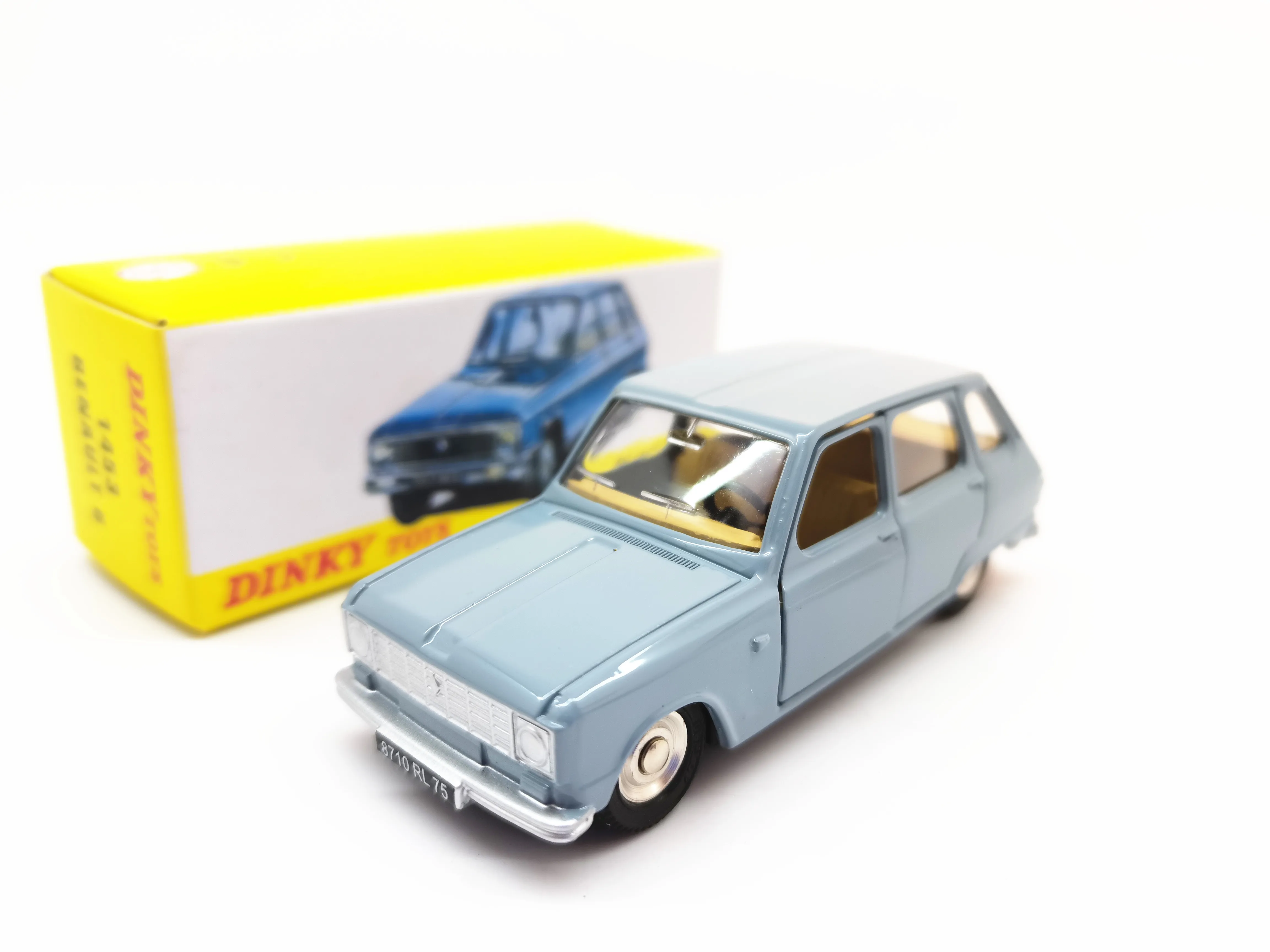 DINKY TOYS 1/43 RENAULT 6 1453 |