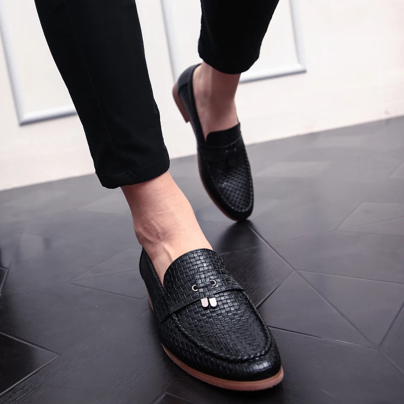 Fashion casual Shoes Loafers Men genuine Leather tassel Shoes Casual Breathable Business Shoes Zapatillas Hombre big size 47