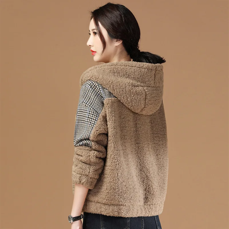 

2020 winter new hooded plaid stitching thick warm lamb wool coat women Korean loose cotton coat