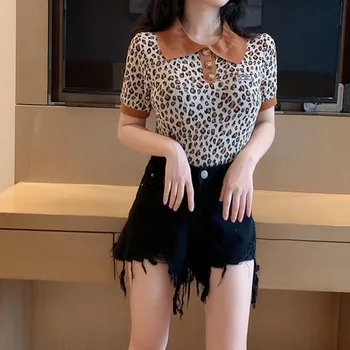 

2019 New POLO Shirt Sweet Retro Style New Woman Color Collar Print Tops Thin Slim Short Blouse Knitted Blouse Shirts