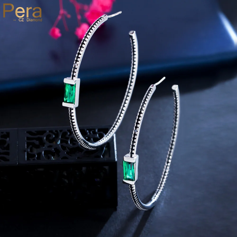 Pera Dainty Large Circle Forma Rotonda Green Square Cut Micro Pave Cz Stone Hoop Orecchino Per Le Donne 2022 Fashion Brand Jewelry E890
