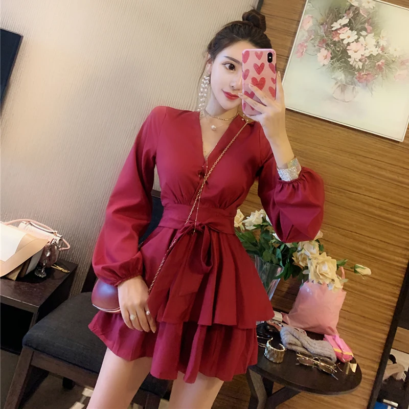 

Autumn 2023 new women's long-sleeved French sweet dress solid color ruffles short mini bandage dresses