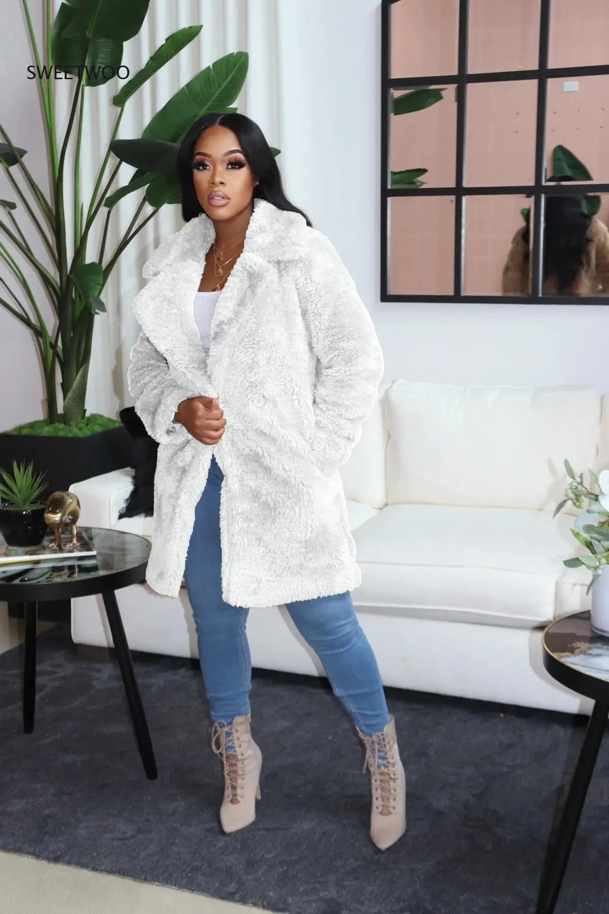 

Winter Women's Fashion Loose Fur Fleece Jacket Long Sleeve Long Solid Color Lapel Jacket