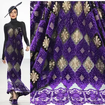 

2019 Nigeria Latest Design Velvet Lace Fabric 5 Yards/pcs High Quality African Lace With Color Rhinestones For Party Dress