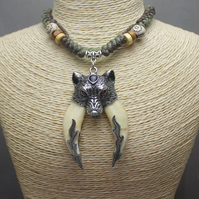 Wolf Tooth Necklace Power Man Choker Jungle wild Accessories Black Teeth Pendant Fashion Wolverine fang tooth necklace