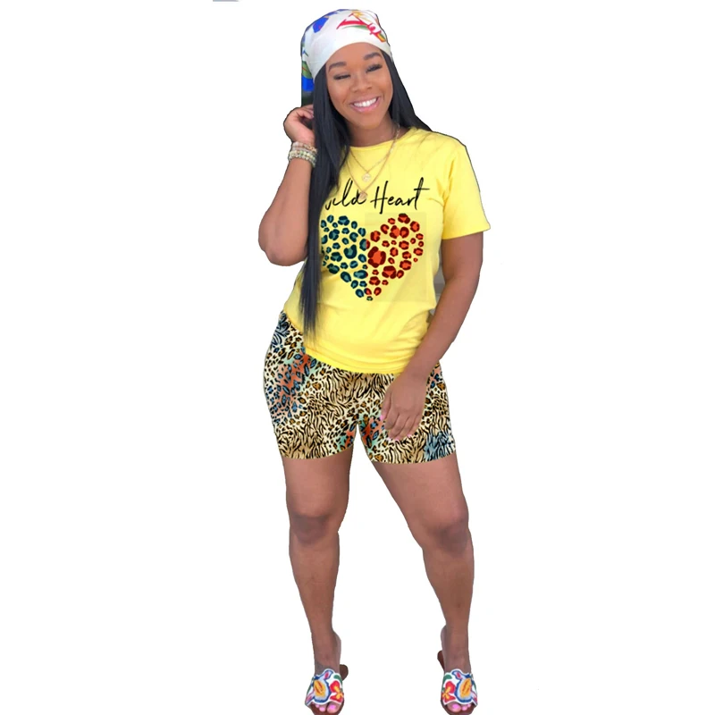 Сексуальный комплект из 2 предметов с буквенным принтом для женщин, Повседневная футболка с короткими рукавами и обтягивающие леопардовые трусы, большие размеры, байкерские шорты, комплект - Цвет: Yellow