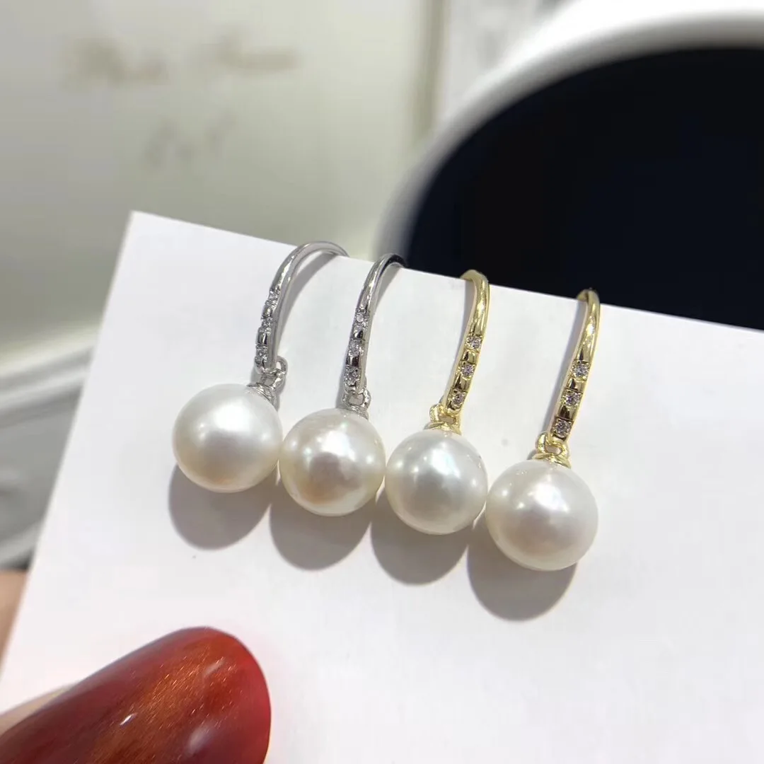 

Butterfly Home Simple Basic Men's Double Color S925 Silver 7-8 near round Glare Virgine Pearl Earring Ryes30g30abi