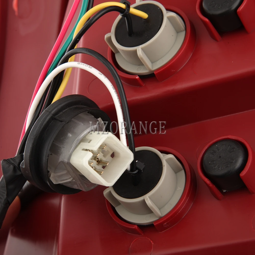 MZORANGE rear tail light for Suzuki for Swift 2008 2009 2010 2011 2012 2013 2014 Rear Lamp Signal B