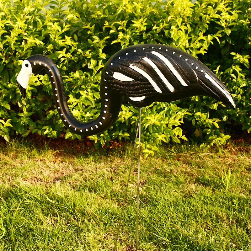 

Plastic Lifelike Flamingo Lawn Decoration Artificial