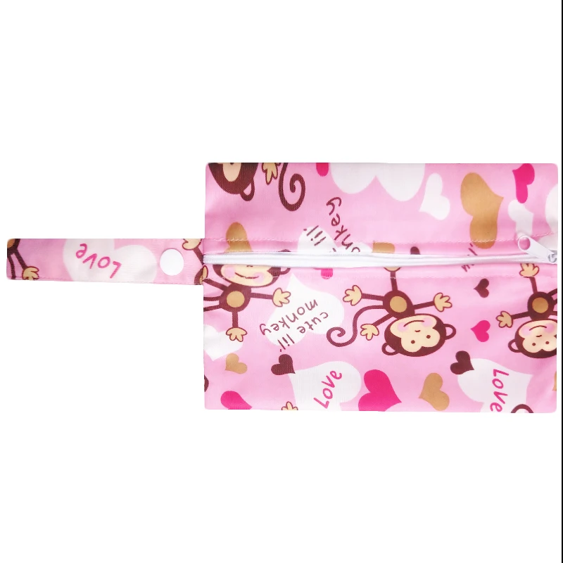 A602 Waterproof Menstrual Pad Wet Bag Washable Nursing Pads Wet Bags Reusable PUL Sanitary Pads Wet Dry Wetbag Zipper Bags 14x20cm - Цвет: A602