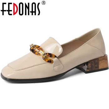 

FEDONAS Metal Decoration Square Toe Women Shoes Concise Chunky Heels Pumps 2020 Spring Summer Wedding Working Retro Shoes Woman