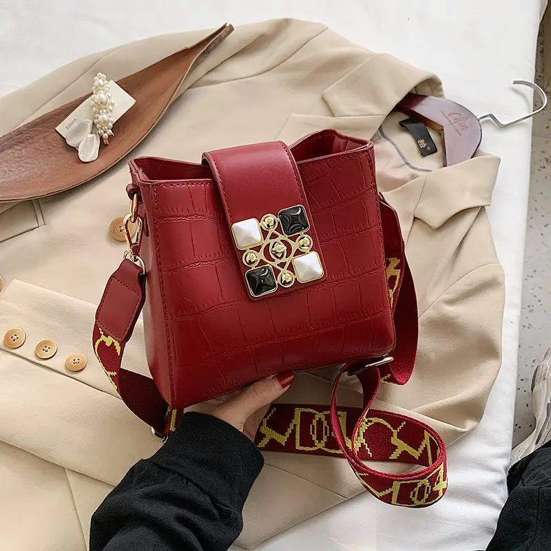 

Elegant Female Tote bag 2021 Fashion Quality Crocodile pattern Leather Women's Designer Handbag Classic Shoulder Messenger bags