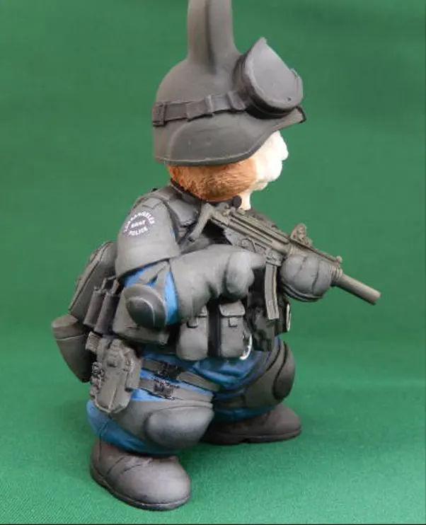 10 см Kawaii CAT SHIT ONE мультфильм SWAT Кролик милые животные миниатюры моделирование Неокрашенный DIY сборка статическая Смола Модель наборы