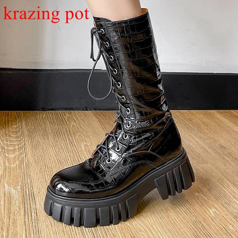 

Krazing Pot Cow Leather Riding Boots Round Toe Waterproof High Fashion Gingham Prints Luxury Keep Warm Winter Ins Mid-calf Boots