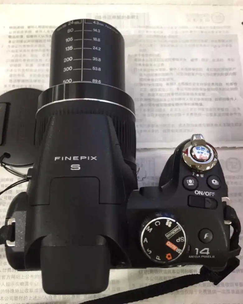 USED FuJifilm  FinePix S4050 camera with CCD 30x 1280x720 HD camera