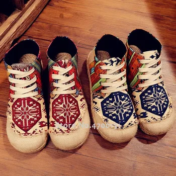 

Couples Chinese Style Traditional Old Beijing Embroidered Woven Linen Shoes Christmas Women Men Lace Up Non-slip Casual Boots