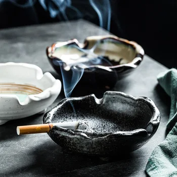 

Round Personality Retro Creative Ceramic Creative Portable Cigar Ashtray Home Office Table Accessories Ornaments G161