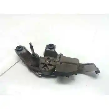 

8513047020 ENGINE CLEAN REAR TOYOTA PRIUS (NHW30)