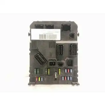 

9655708380 S120104700L Case Relays/Fuses Peugeot 407 St Comfort Pack